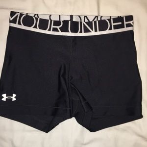 Under armour spandex size small